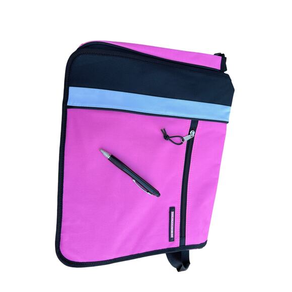 Pink Travel Messenger Laptop Commuter TravelMaker Bag with Adjustable Strap NEW - Picture 8 of 16